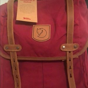 FJALLRAVEN NEW WITH TAG PRICE NEGOTIABLE